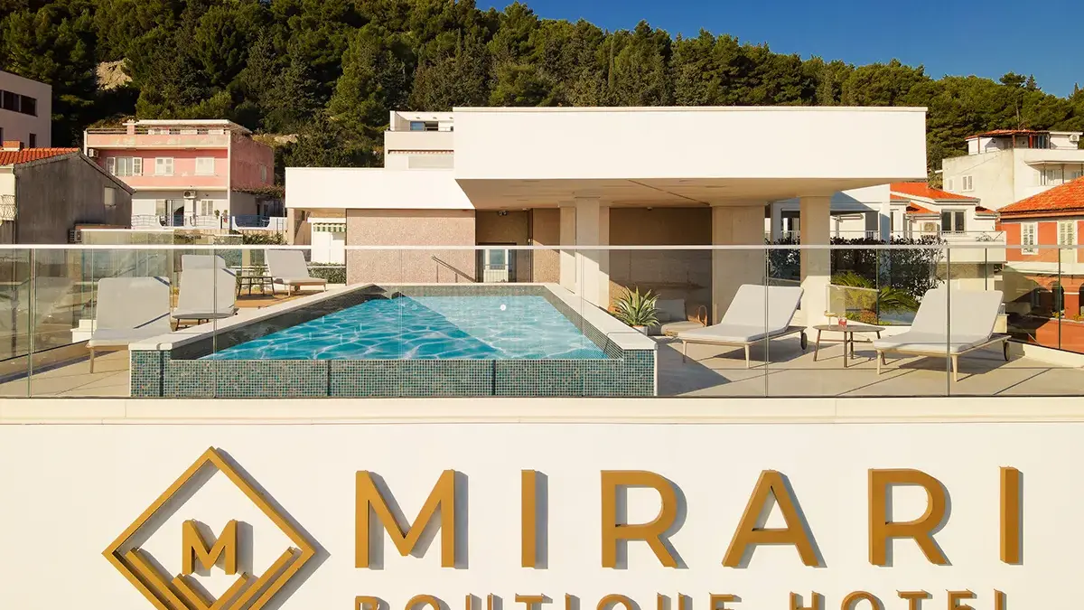 Rooftop pool in Boutique Hotel Mirari with Marjan hill behind the hotel